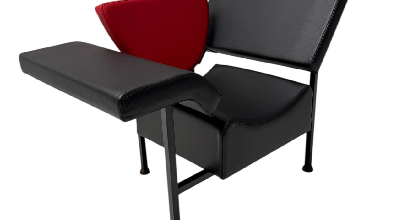 Post-Modern " Groeten uit Holland " Lounge Chair by Rob Eckhardt, 1980s